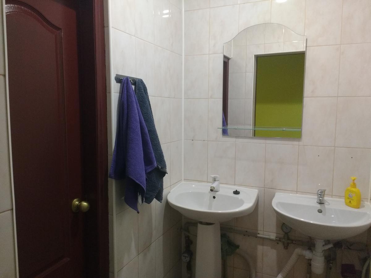 Yourhostel Дорогожичи Kiev Exterior foto